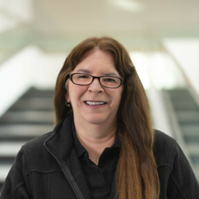 Pforte/Endkontrolle Koblenz Kongress Carmen Karabalci © GAULS Die Fotografen, Koblenz-Touristik GmbH Pforte / Endkontrolle Kongress der Koblenz-Touristik GmbH Carmen Karabalci © GAULS Die Fotografen, Koblenz-Touristik GmbH