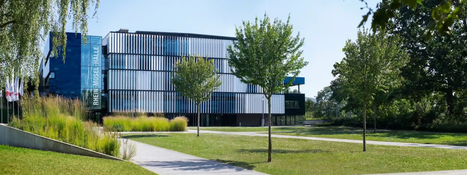 Vorplatz der Rhein-Mosel-Halle © Gauls die Fotografen